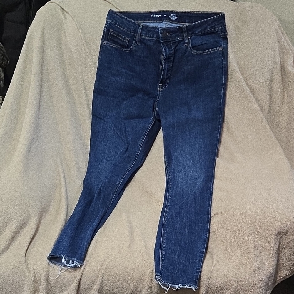 Old Navy Blue Ankle Cropped Jeans